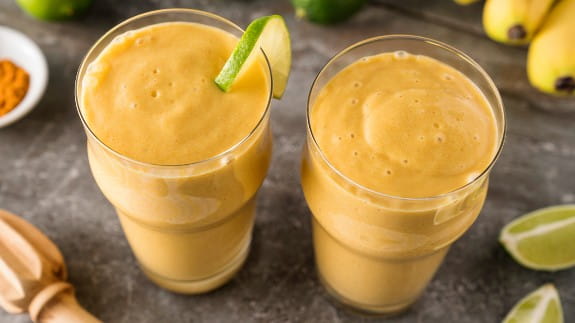 smoothie recipe shot
