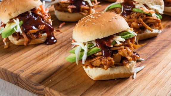 BBQ-Jackfruit-Sliders-575x323