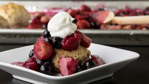 Blueberry-fruit-salad