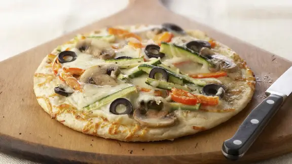 Easy-Homemade-Pizza