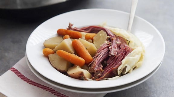 slow-cooker-corned-beef-and-cabbage