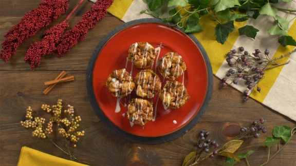 Mini monkey bread muffins with icing