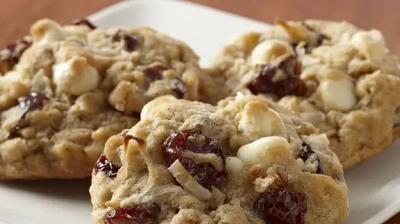 Coconut Cherry Oatmeal Cookies