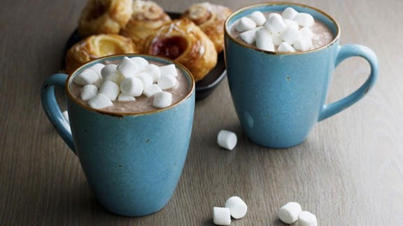 coconut-hot-milk-chocolate