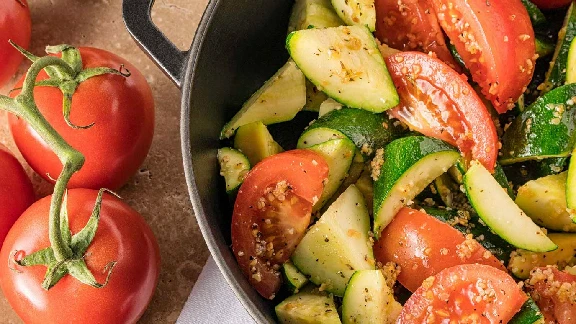 Tomato-Zucchini-Saute