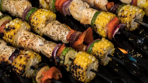 Grilled-Chicken-and-Vegetable-Kebabs