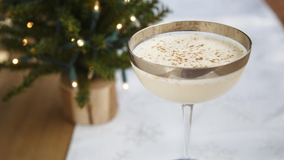 Eggnog_Martini