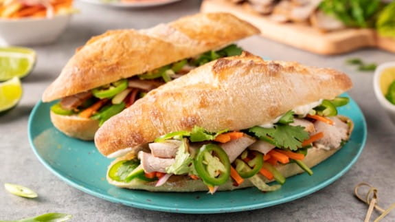 leftover-chicken-sandwich