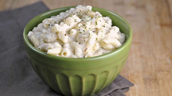 mouthwatering-white-cheddar-mac