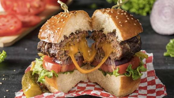 Cheese-Stuffed-Burgers