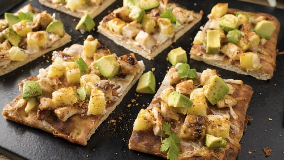 pizza-party-hawain-avocado