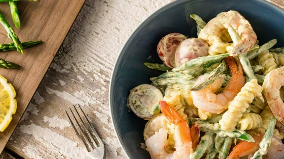 Shrimp-Asparagus-Pasta-Salad