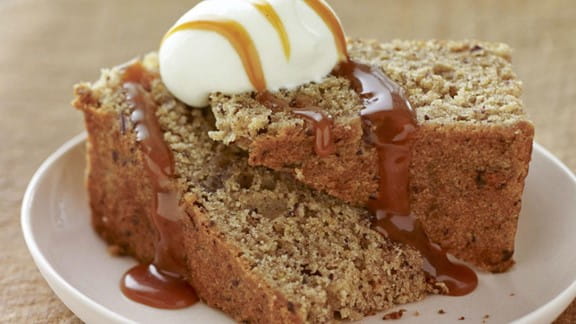 spiced-date-cake