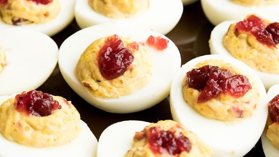 Thanksgiving-deviled-eggs