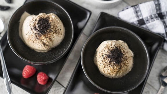 black-garlic-icecream