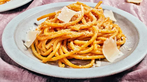 Spaghetti à la sauce tomate magique