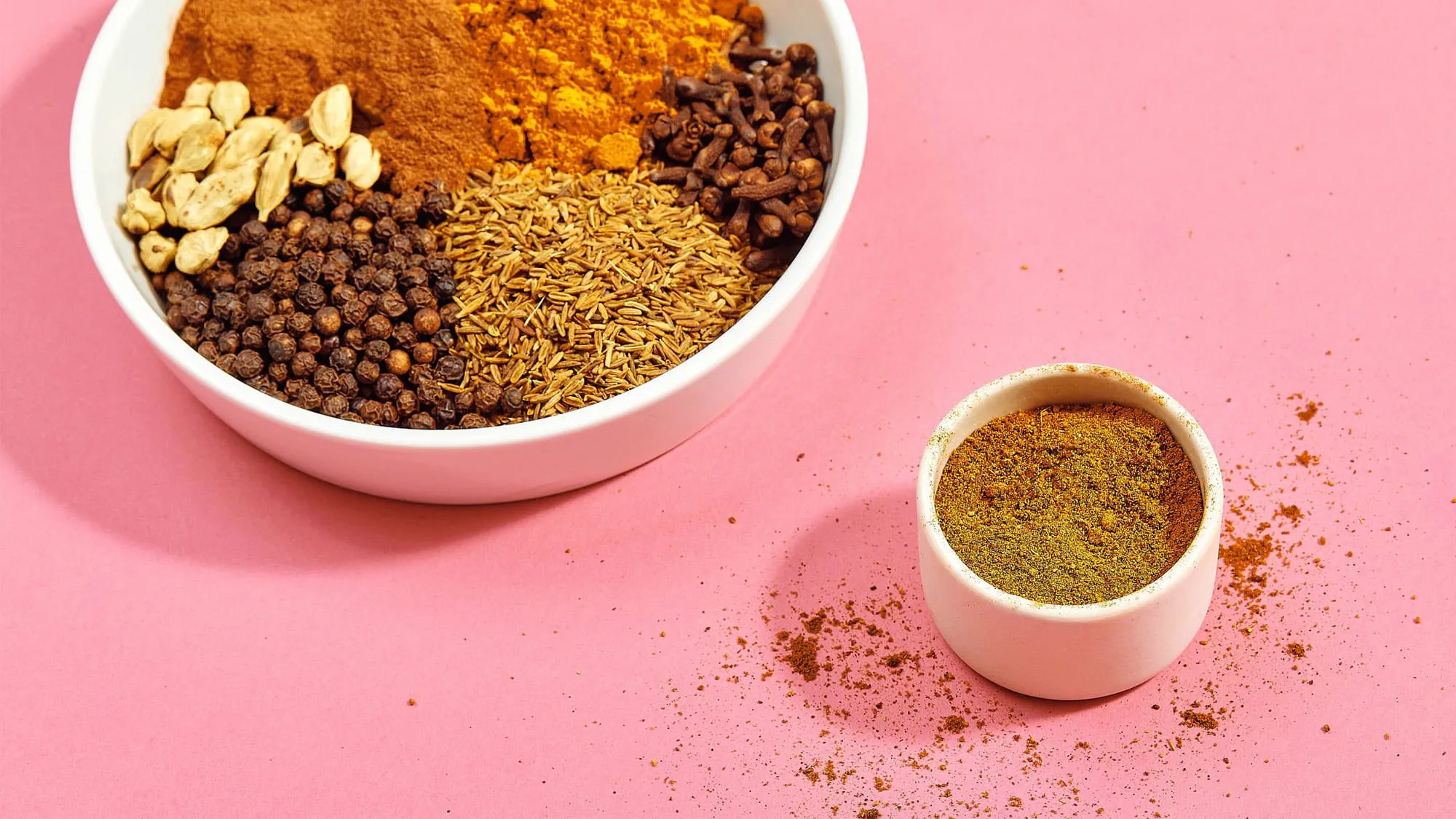 FF21_Physiological-Eating-Warming_Warming-Spice-Blend-4_2000x1125