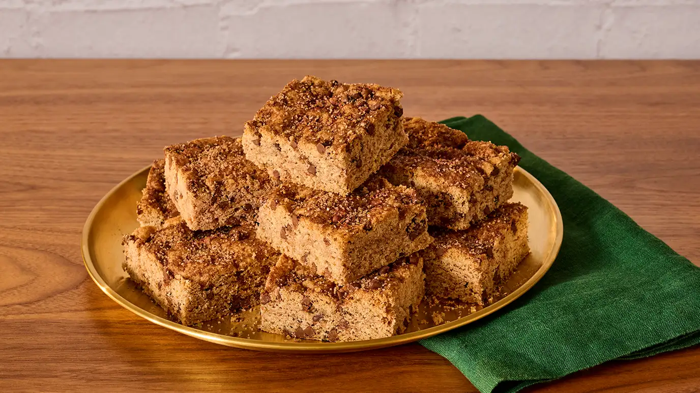 Chocolate Frog Finishing Sugar Cake Bars