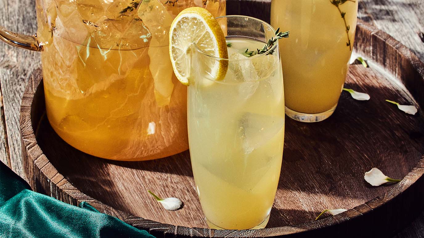 elderflower lemonade a la provence cocktail