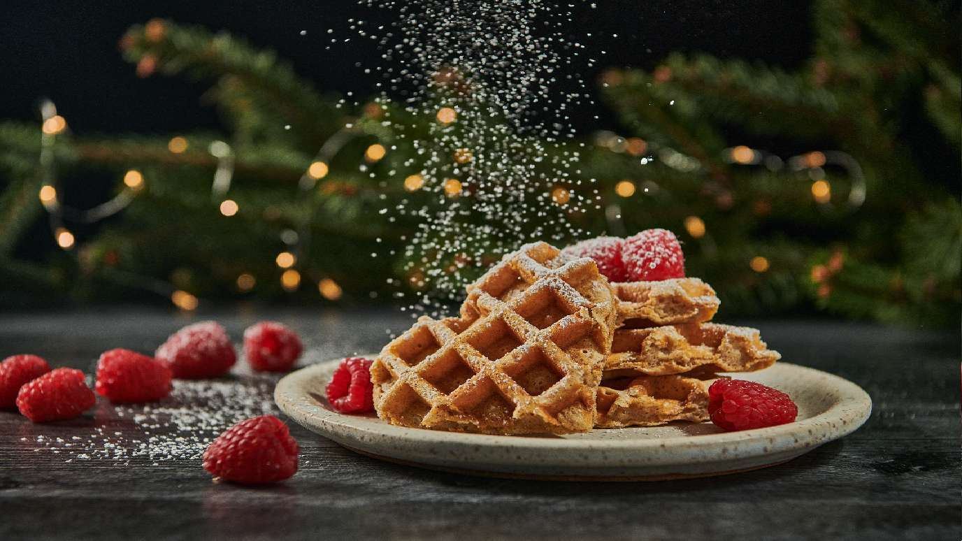 cinnamon buttermilk waffles