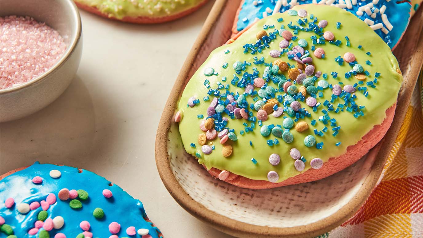 Easter sugar cookies with frosting