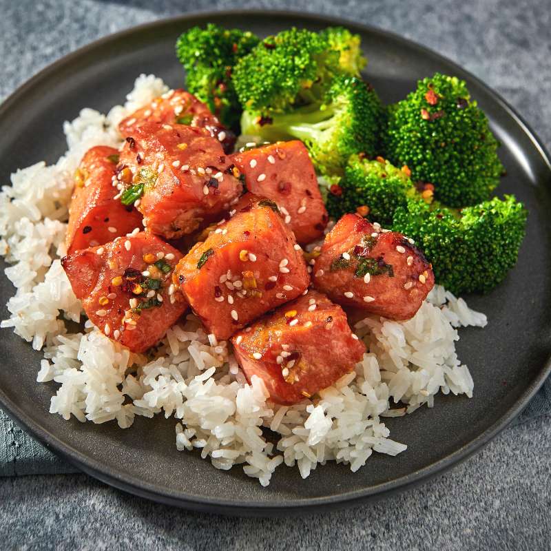 Hot Honey Garlic Glazed Salmon Bites